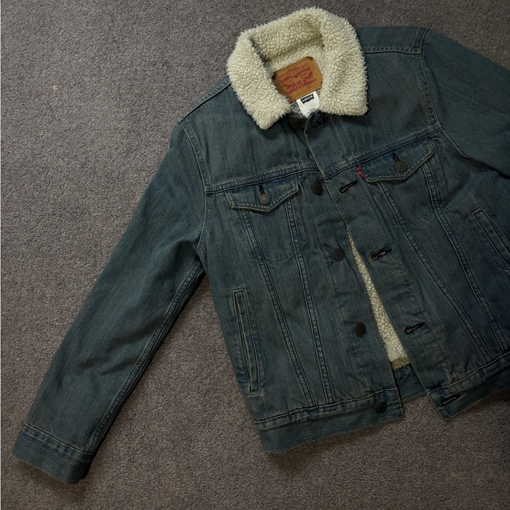 Levi's Women's Blue Denim Jacket with Sherpa Collar